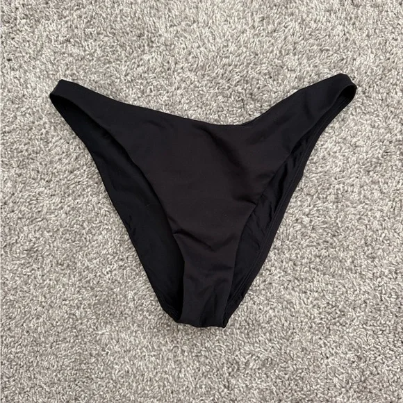 Left On Friday Black Dip Bottom - Picture 2 of 4